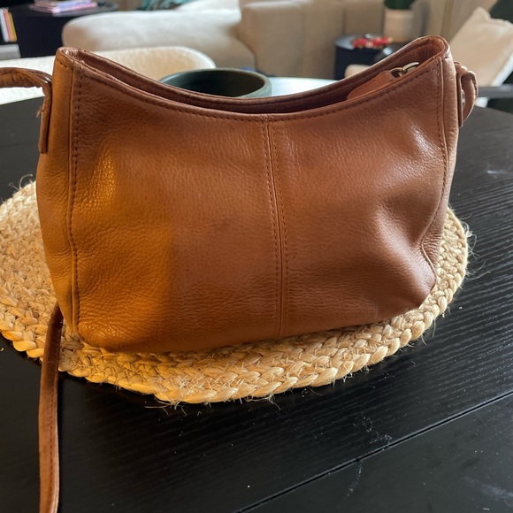 Fossil Tan Leather Crossbody Bag - Picture 5 of 11